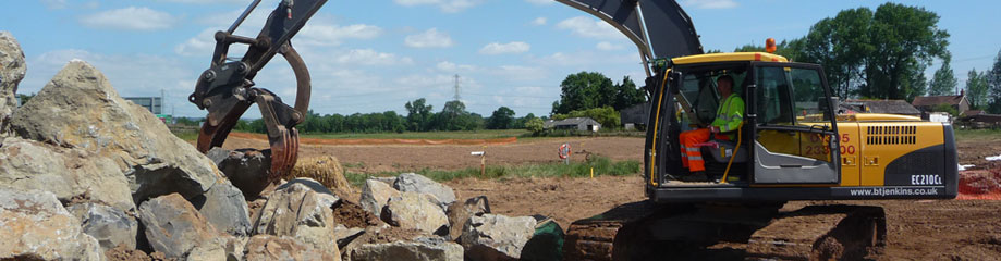 Plant Hire Devon - Excavators, JCB, Crushers, Screeners, Breakers